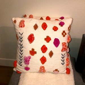 Amazing Set of Anthropologie Accent Pillows ♥️